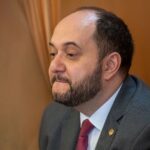 Ինչո՞ւ է Արայիկ Հարությունյանը հեռանում. Փաշինյանի պատասխանը նոր հարցեր է առաջացրել. «Ժողովուրդ»