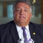 Նուբար Աֆեյանը, Վաչե Մանուկյանն ու այլ գործիչներ կոչ են անում չխառնվել եկեղեցու գործերին