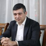 Սարիկը Մինասյանը որոշել է Գյումրիից տեղափոխվել Երեւան․ «Հրապարակ»